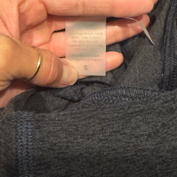 Bombshell Sportswear heathered black small - Picture 12 of 13